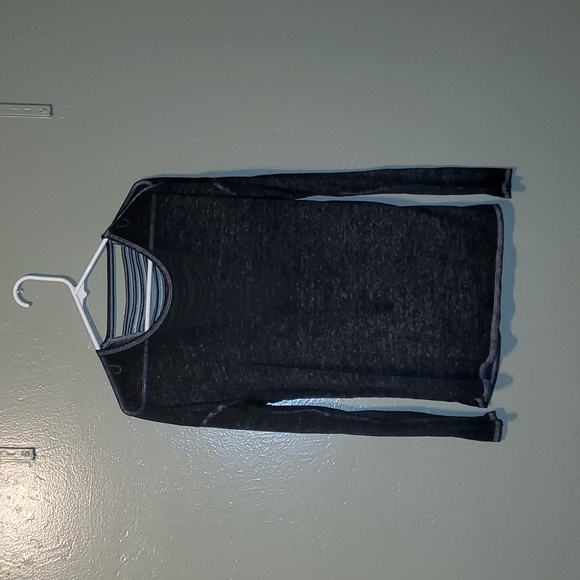 Semi Sheer work out top - Picture 1 of 4